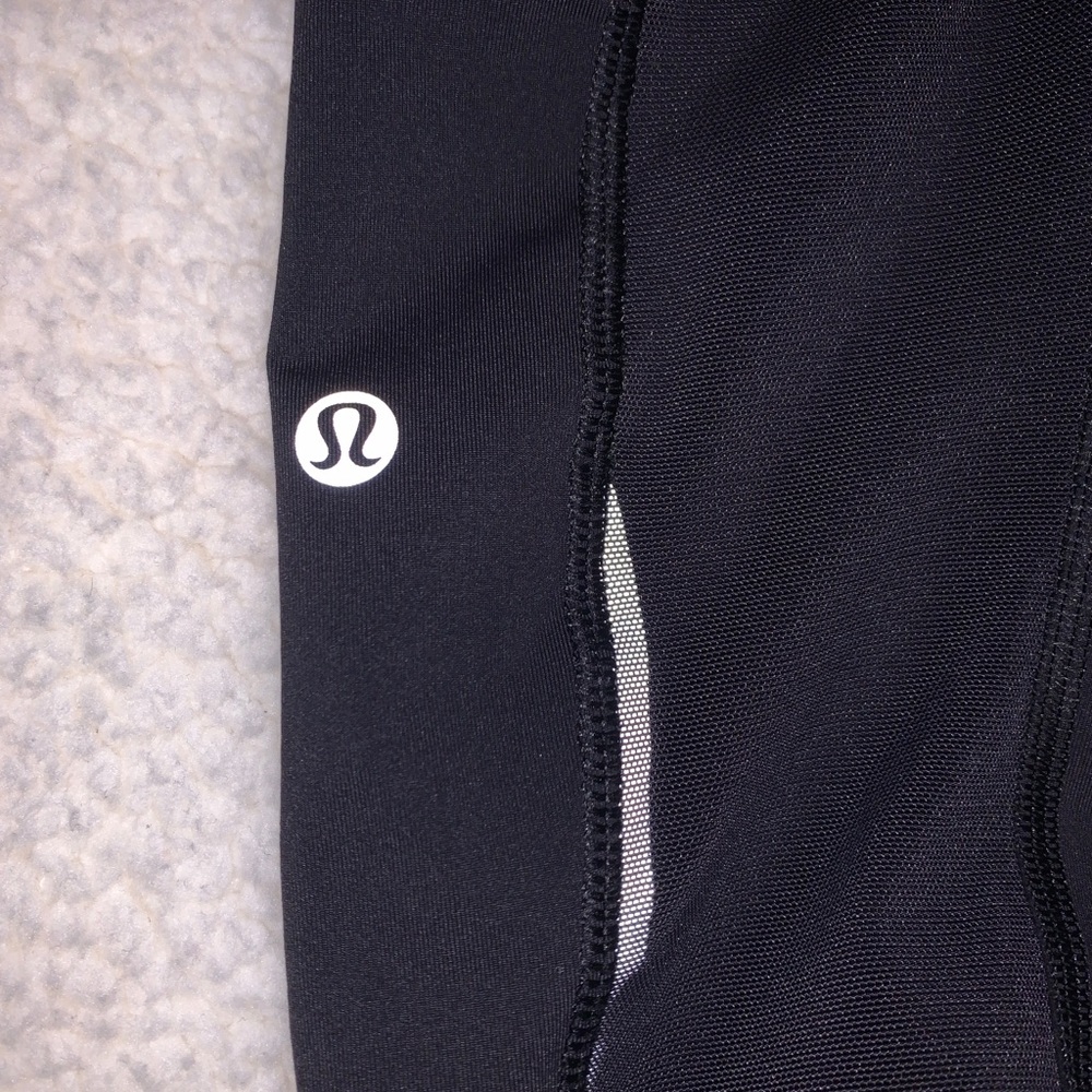 LULULEMON Capri leggings